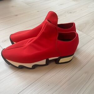 iRi NYC red women’s sneakers size 41 / size 9
